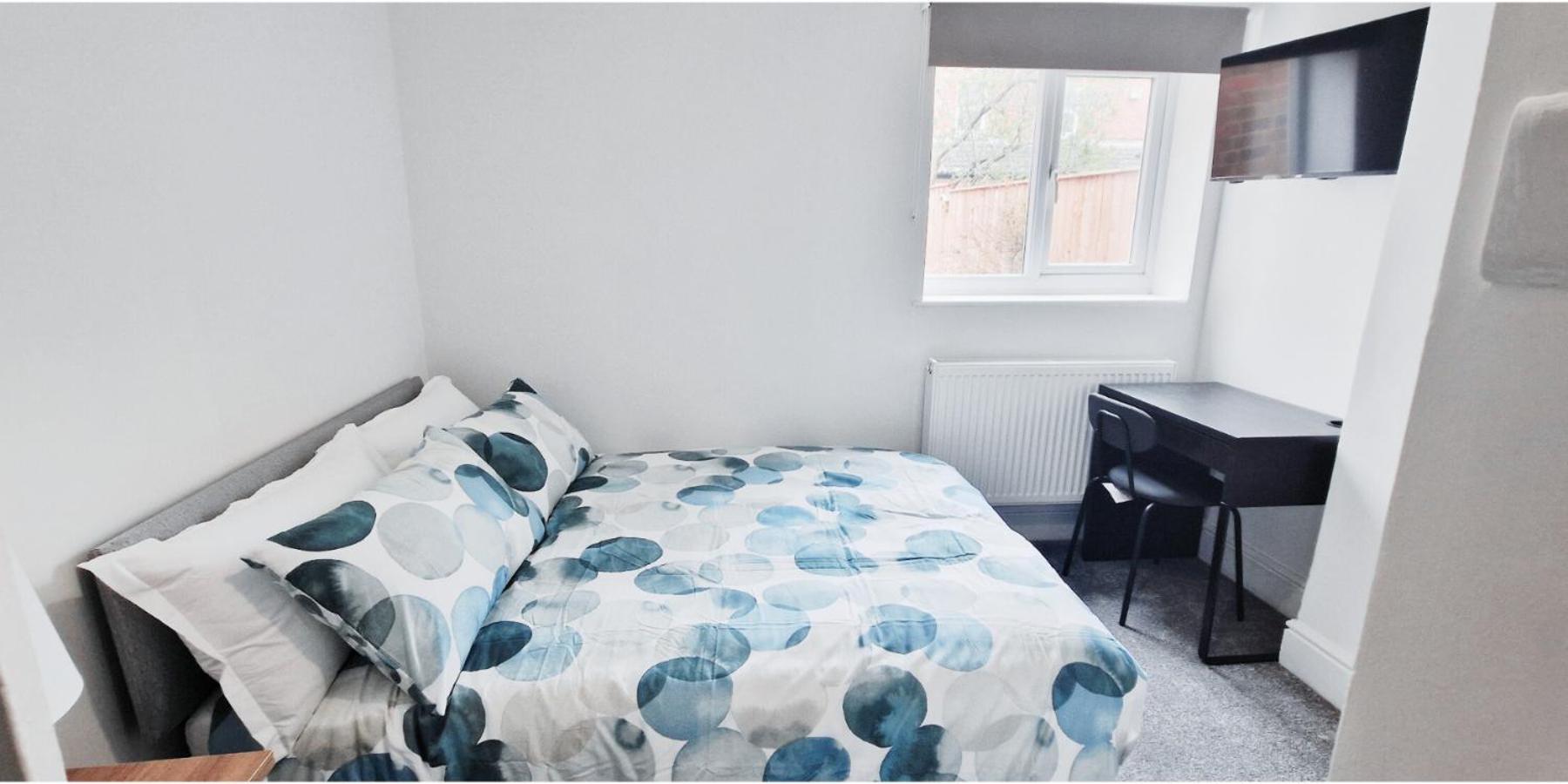 Lovely Room In Modern House Near ノッティンガム エクステリア 写真